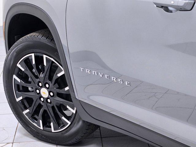 new 2026 Chevrolet Traverse car, priced at $41,533