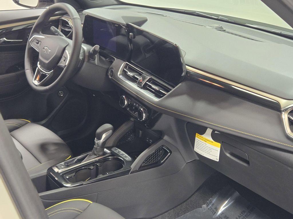 new 2026 Chevrolet TrailBlazer car, priced at $31,318