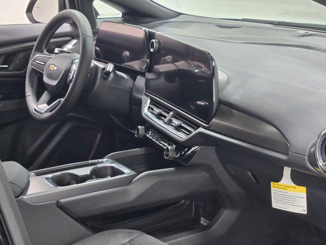 new 2026 Chevrolet Equinox EV car, priced at $32,550