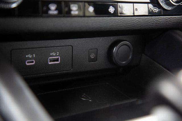 used 2024 Mitsubishi Outlander car, priced at $24,786