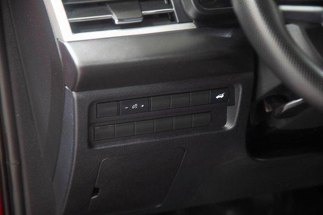 used 2024 Mitsubishi Outlander car, priced at $24,786