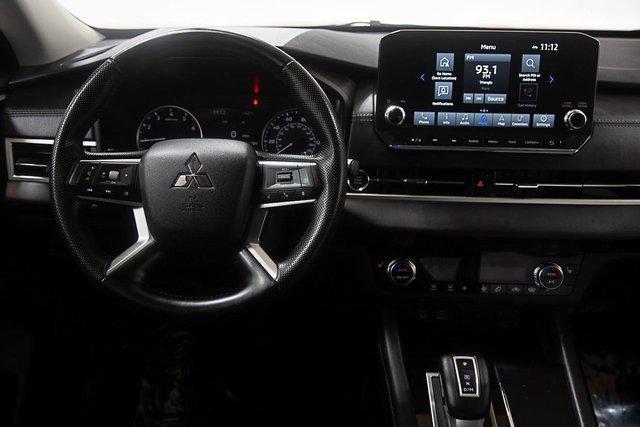used 2024 Mitsubishi Outlander car, priced at $24,786