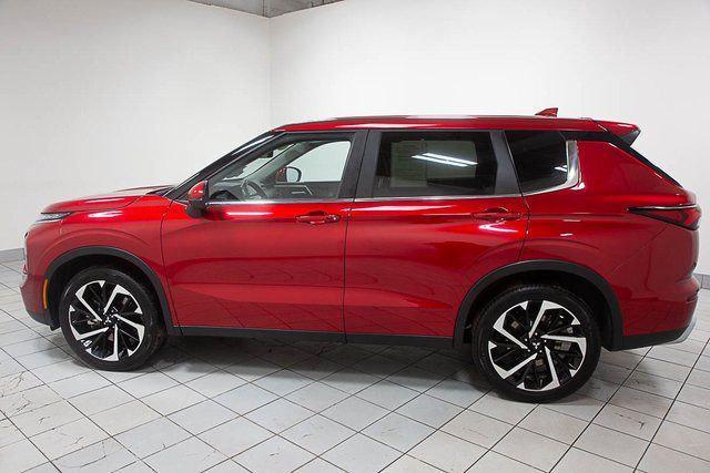 used 2024 Mitsubishi Outlander car, priced at $23,986