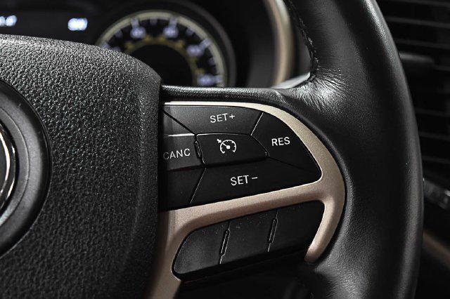 used 2015 Jeep Cherokee car, priced at $13,264