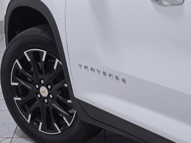 new 2026 Chevrolet Traverse car, priced at $43,373