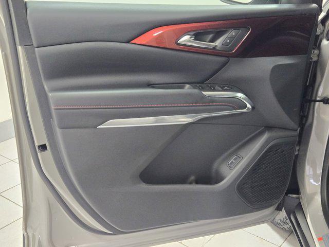 new 2026 Chevrolet Traverse car, priced at $49,334