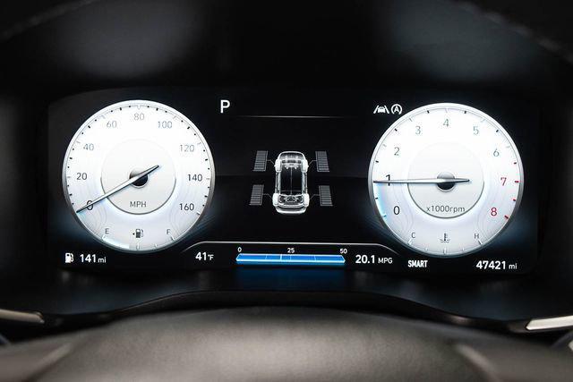 used 2021 Hyundai Santa Fe car, priced at $23,886