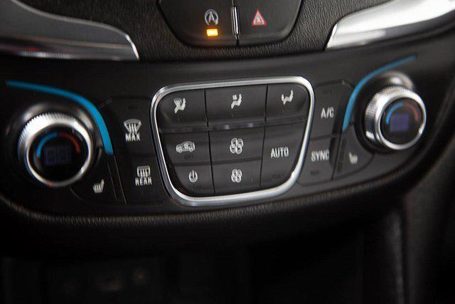 used 2024 Chevrolet Equinox car, priced at $22,986