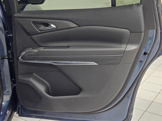 new 2026 Chevrolet Traverse car, priced at $44,628