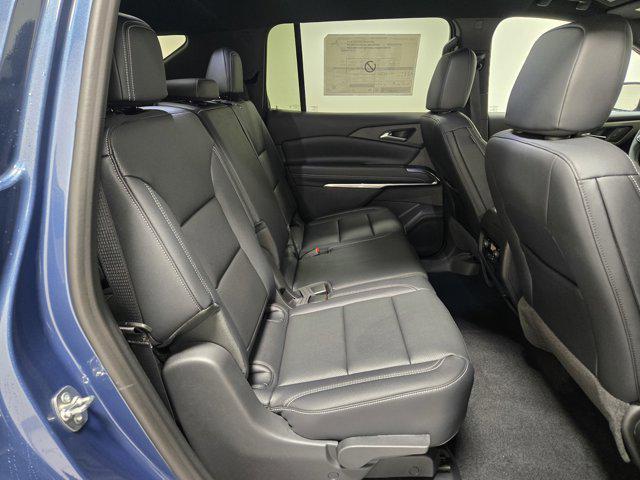 new 2026 Chevrolet Traverse car, priced at $44,628