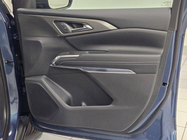 new 2026 Chevrolet Traverse car, priced at $44,628