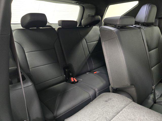new 2026 Chevrolet Traverse car, priced at $44,628