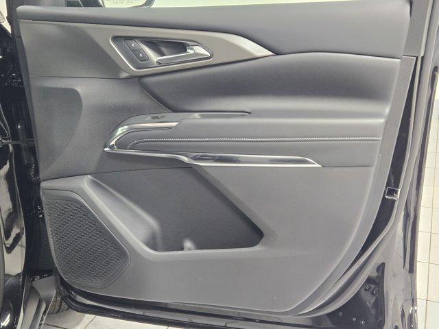 new 2026 Chevrolet Traverse car, priced at $41,123