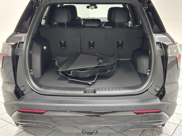 new 2026 Chevrolet Equinox car, priced at $33,175