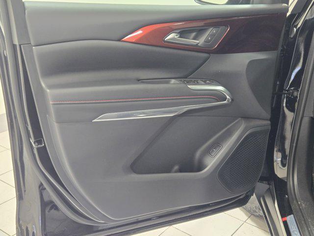 new 2026 Chevrolet Traverse car, priced at $47,364