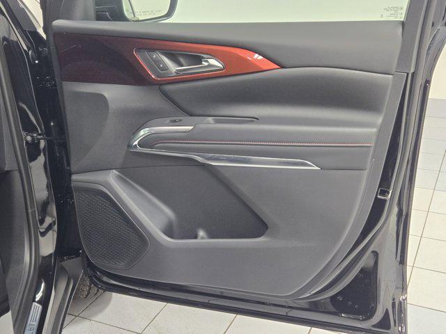 new 2026 Chevrolet Traverse car, priced at $47,364