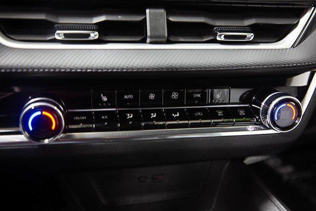 used 2025 Chevrolet Equinox car, priced at $27,486