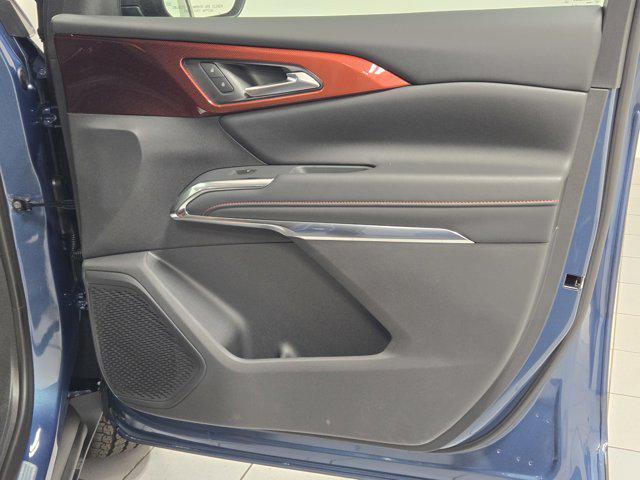new 2026 Chevrolet Traverse car, priced at $48,610