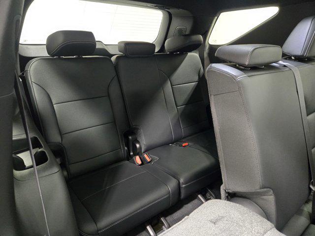 new 2026 Chevrolet Traverse car, priced at $41,135