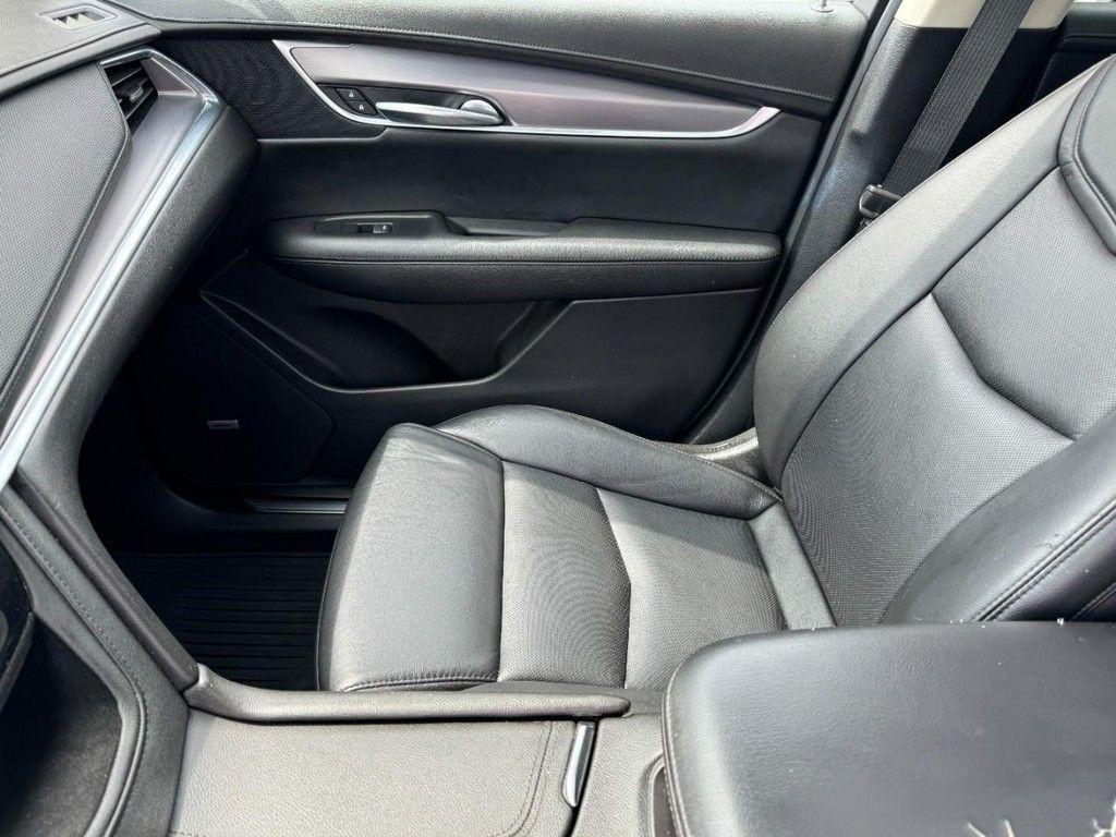 used 2019 Cadillac XT5 car, priced at $16,377