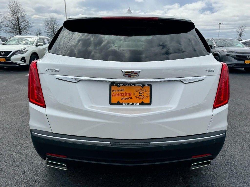 used 2018 Cadillac XT5 car, priced at $17,777