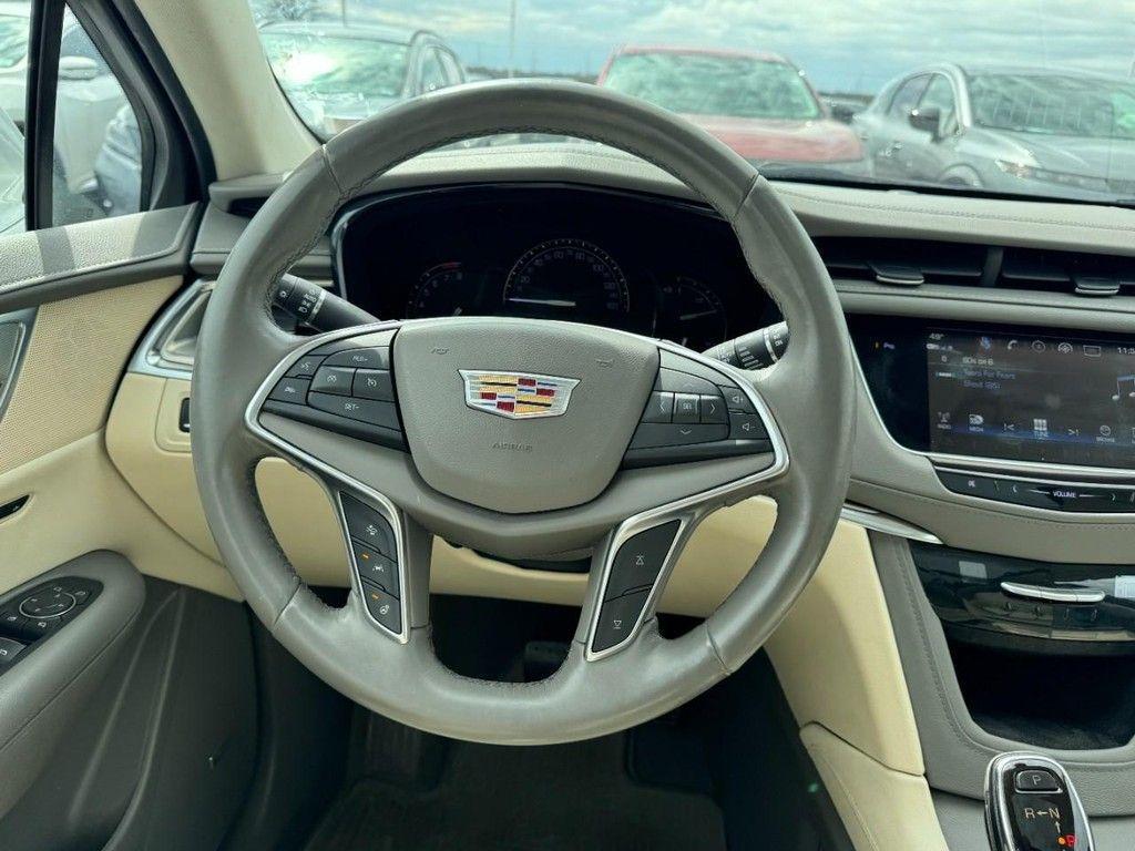 used 2018 Cadillac XT5 car, priced at $17,777