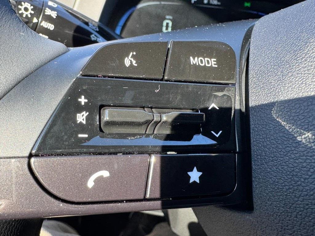 used 2025 Hyundai Elantra car, priced at $20,777