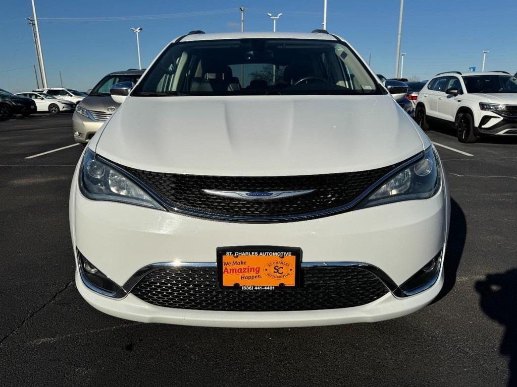 used 2019 Chrysler Pacifica car, priced at $12,915