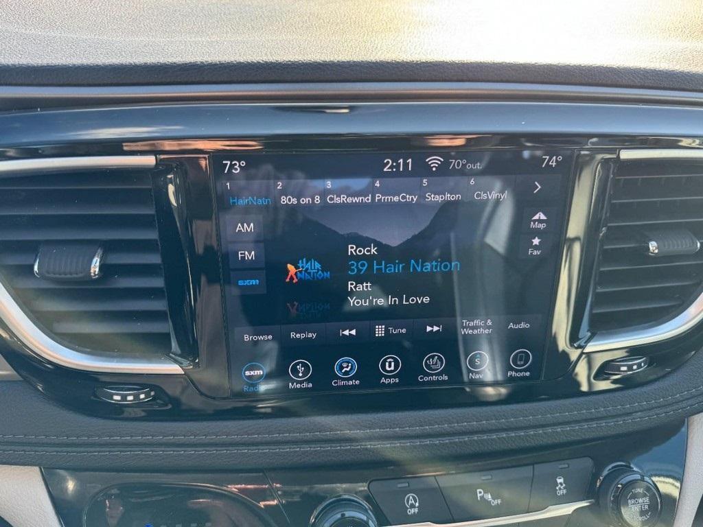 used 2019 Chrysler Pacifica car, priced at $12,915