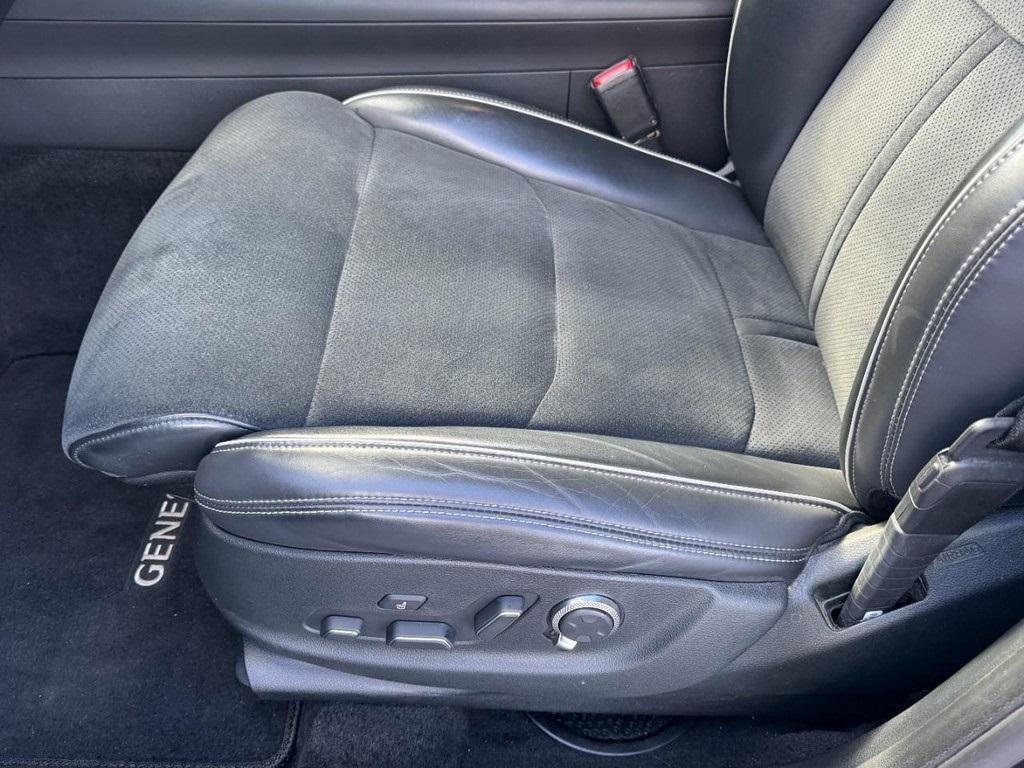 used 2022 Genesis GV70 car, priced at $30,995