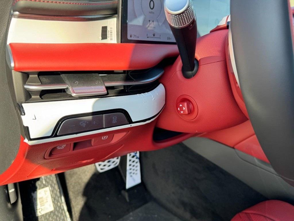 new 2026 Genesis G80 car, priced at $71,870