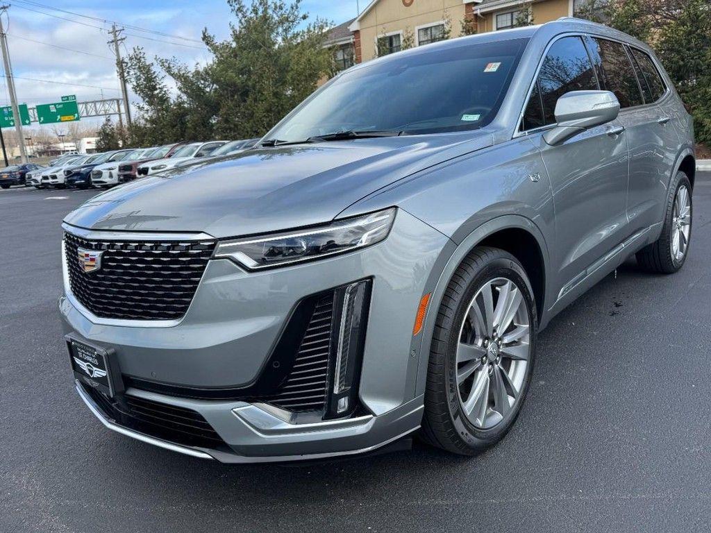 used 2024 Cadillac XT6 car, priced at $40,837