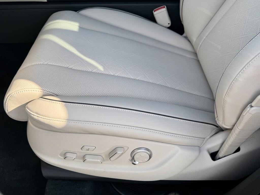 new 2026 Genesis GV80 car, priced at $76,380