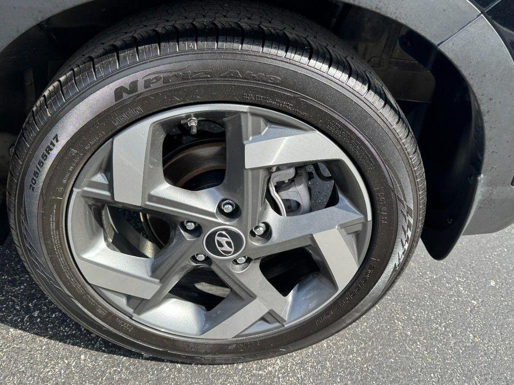used 2024 Hyundai Venue car, priced at $18,477