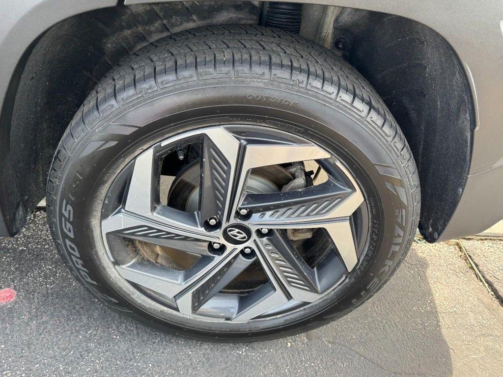 used 2022 Hyundai TUCSON Hybrid car, priced at $16,977