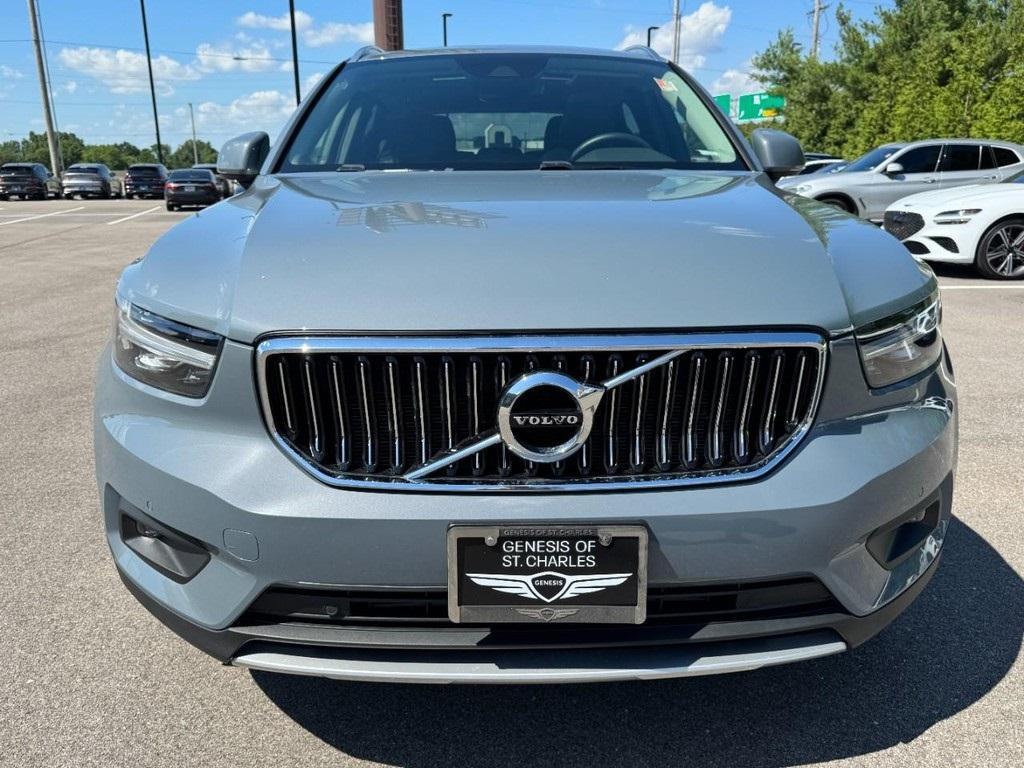 used 2022 Volvo XC40 car, priced at $25,994