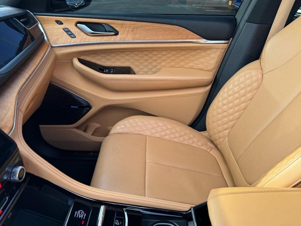 used 2023 Jeep Grand Cherokee L car, priced at $45,777