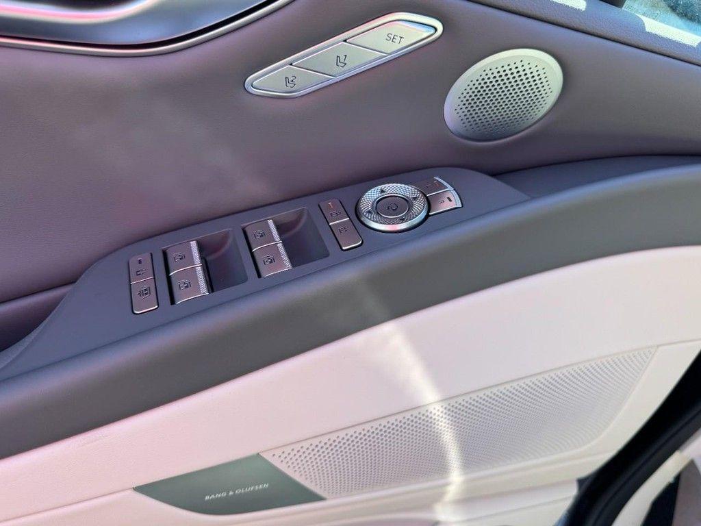 new 2026 Genesis G80 car, priced at $72,545