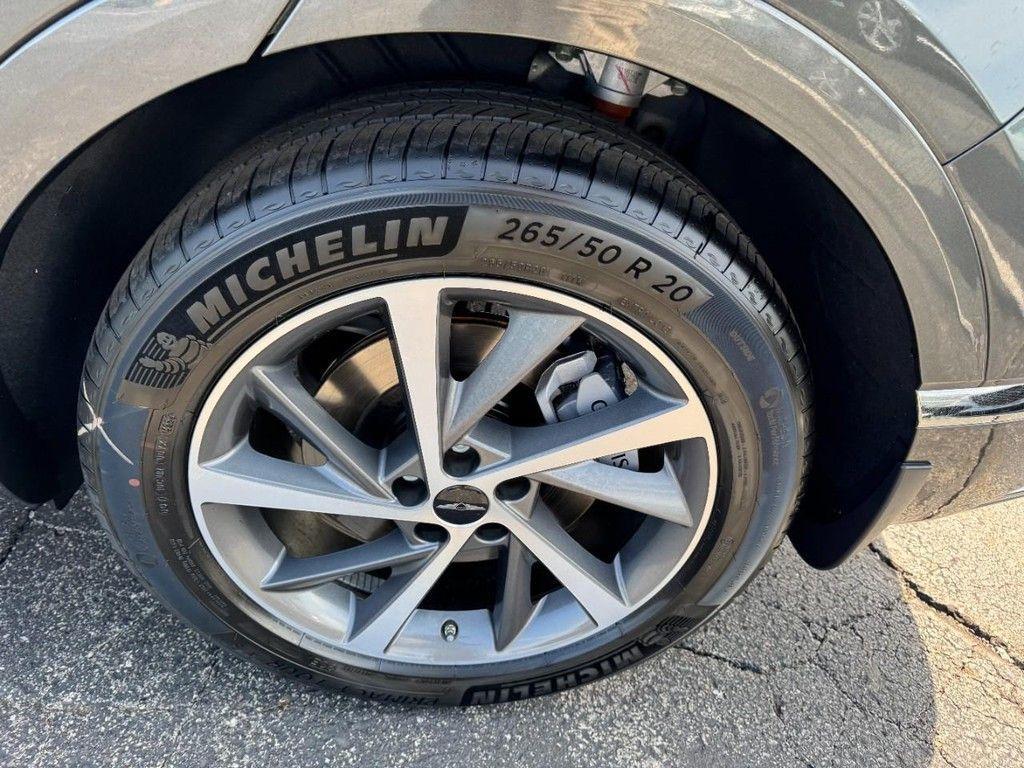 new 2026 Genesis GV80 car, priced at $71,845