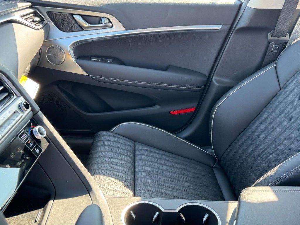 new 2026 Genesis G70 car, priced at $52,340