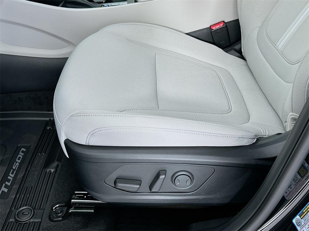 used 2025 Hyundai Tucson car, priced at $26,977