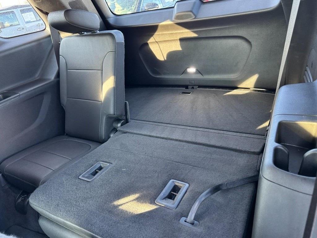 used 2023 Chevrolet Traverse car, priced at $28,877