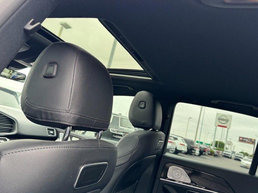 used 2020 Mercedes-Benz GLE 350 car, priced at $28,692