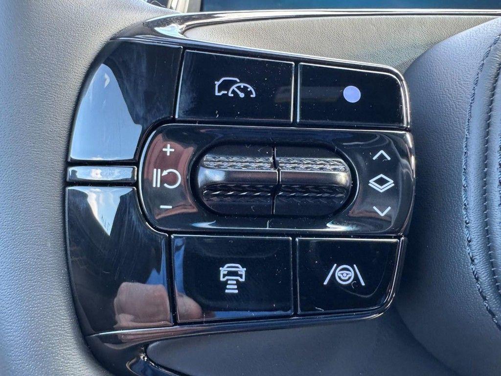 new 2026 Genesis G90 car, priced at $103,160