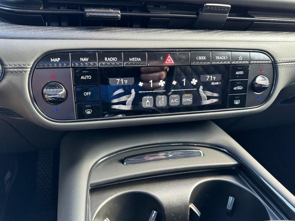 new 2026 Genesis G90 car, priced at $103,160