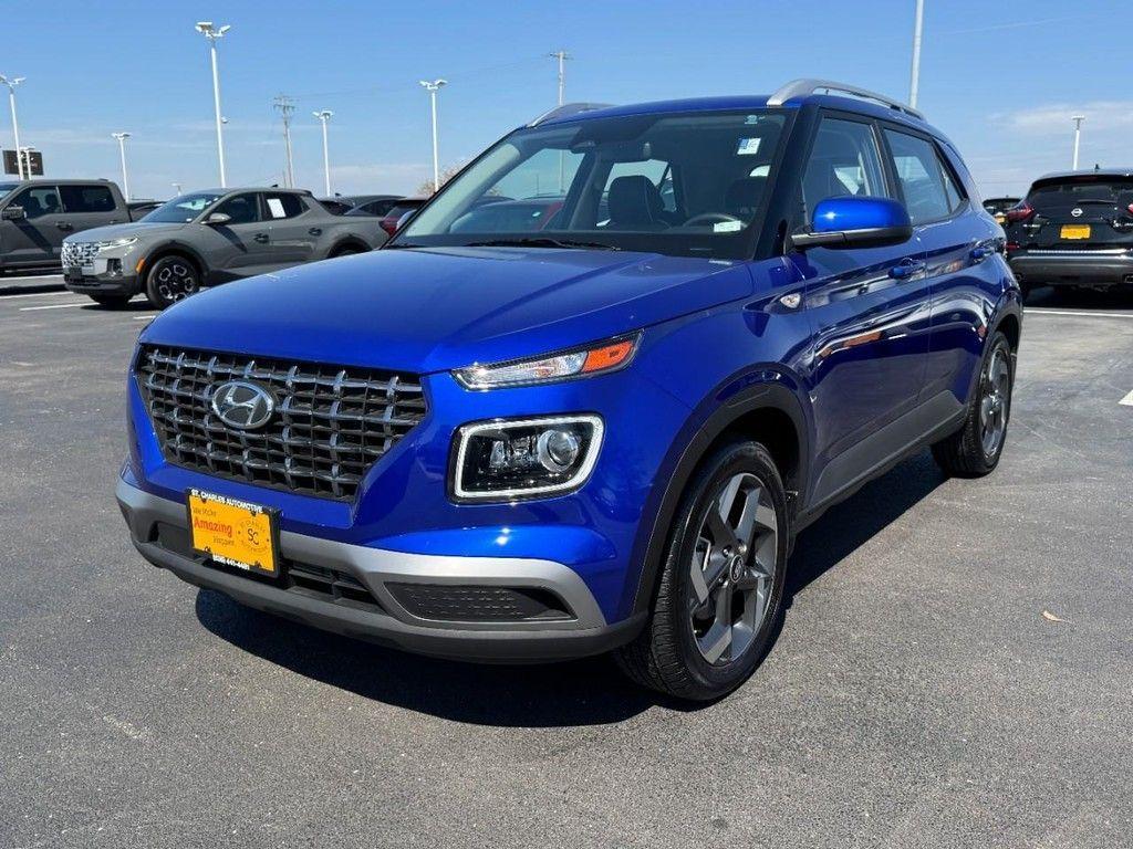 used 2025 Hyundai Venue car, priced at $20,995