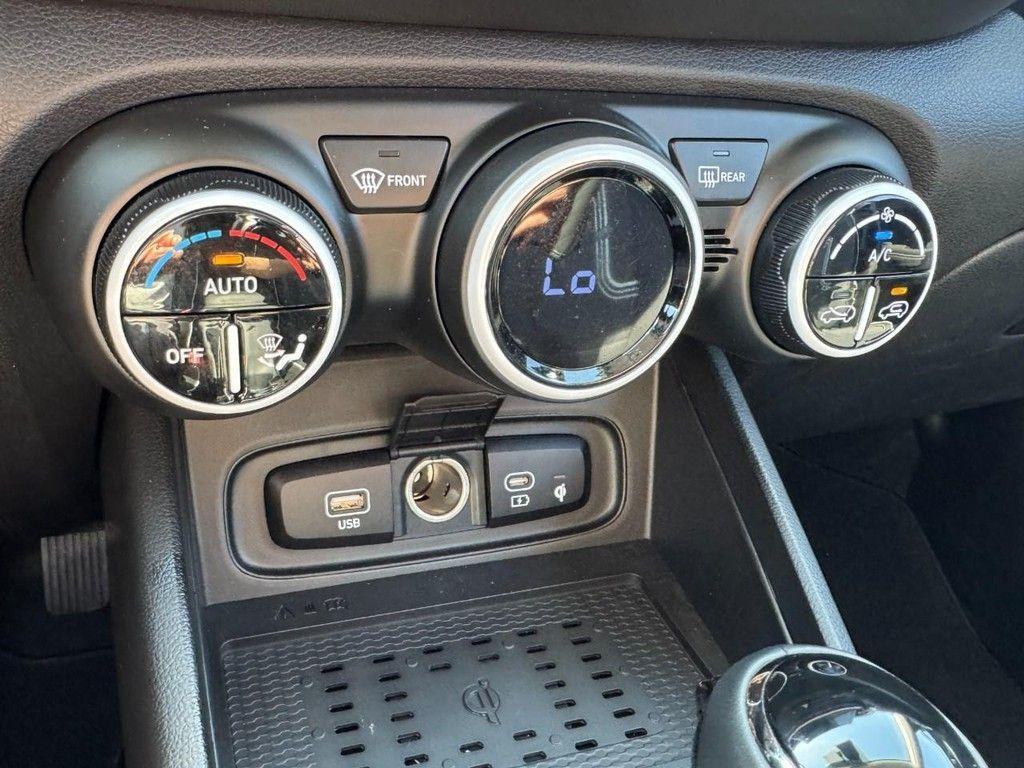 used 2025 Hyundai Venue car, priced at $20,995