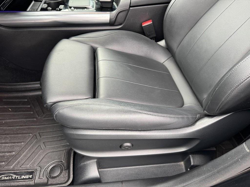 used 2021 Mercedes-Benz GLA 250 car, priced at $21,977