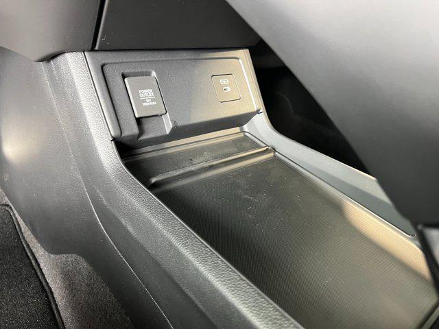 new 2026 Acura RDX car, priced at $52,650