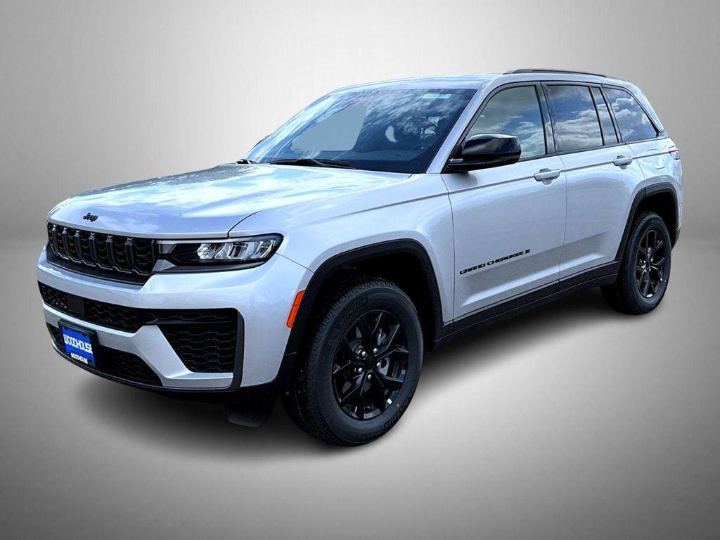 new 2026 Jeep Grand Cherokee car, priced at $40,308